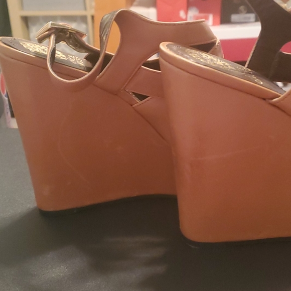 EUC Vince Camuto Wedge Heels - Picture 3 of 7
